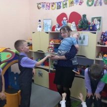 a9ag_v7JyVo a9ag_v7JyVo