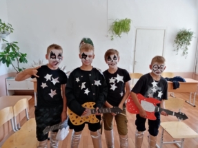 5SmNagFsDCc 5SmNagFsDCc