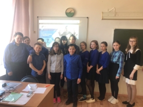 FRWNStNg51Q FRWNStNg51Q