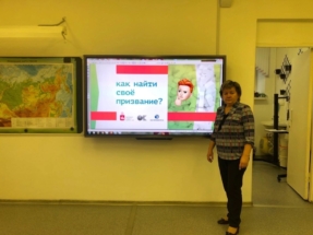 zGB-X_4nMj4 zGB-X_4nMj4